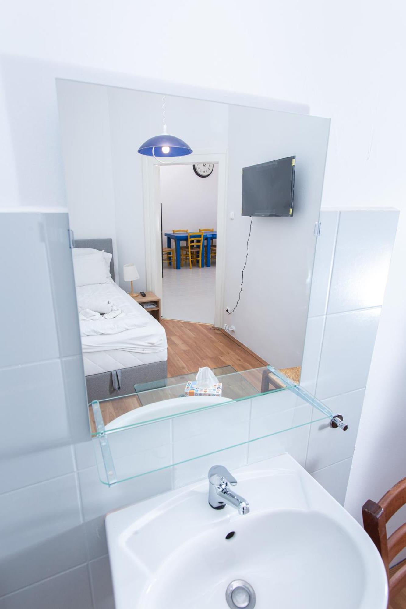 Violin Apartments บูดาเปสต์ ภายนอก รูปภาพ